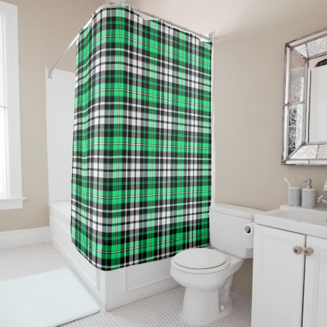 Green Black White Plaid Tartan Pattern Design  Shower Curtain (In Situ)