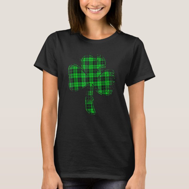 Green Buffalo Plaid Shamrock Lucky St Patrick's Da T-Shirt (Front)