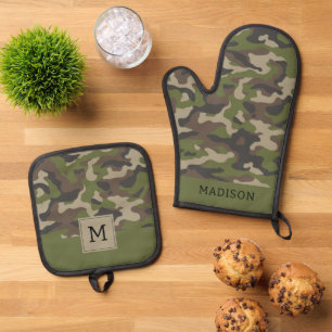 Green Camouflage Pattern Oven Mitt & Pot Holder Set