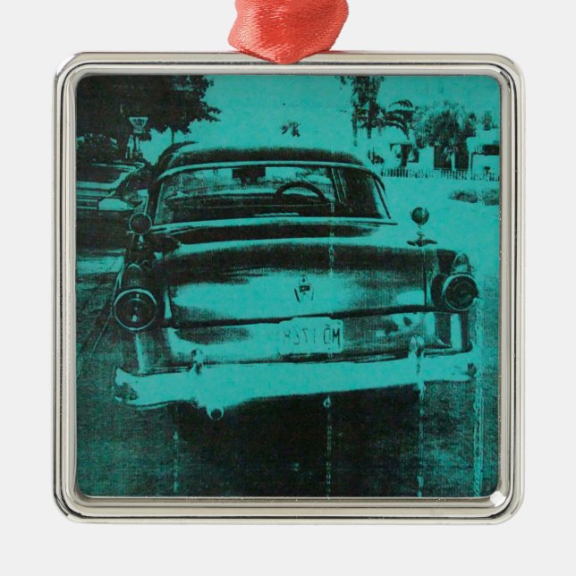 Green car metal tree decoration (Front)