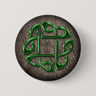 Green celtic knot on genuine leather 6 cm round badge