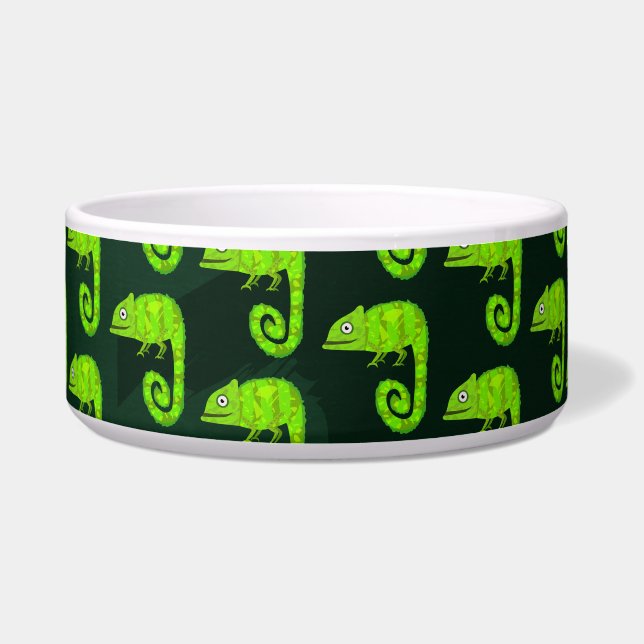 Green cute chameleon (Front)