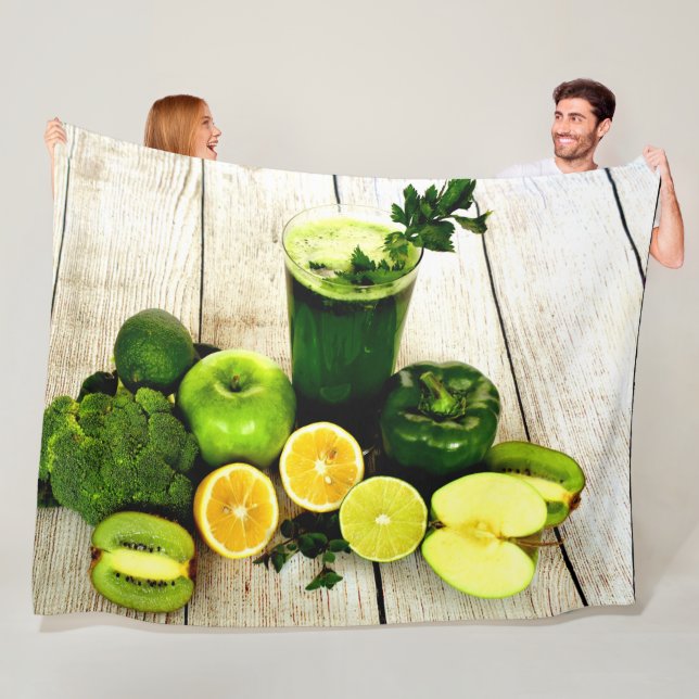 GREEN DELIGHT FLEECE BLANKET (In Situ)