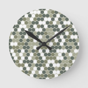 Green dots round clock