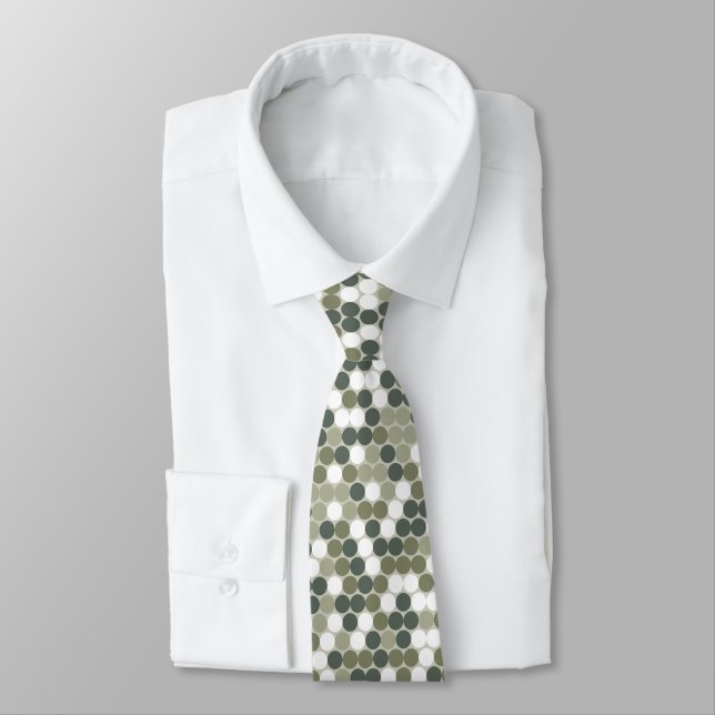 Green dots  tie (Tied)