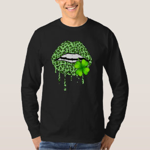 Green Dripping Lips Irish Leopard Shamrock St Patr T-Shirt