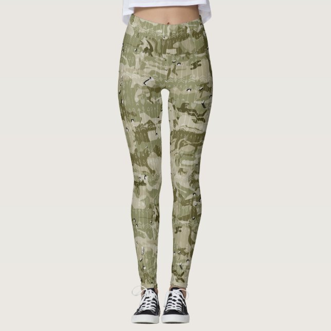 Green Earthy Colours Camo Camouflage Pattern Leggings (Front)