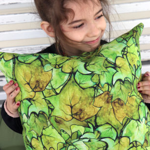 Green English Ivy Nature Watercolor Pattern Cushion