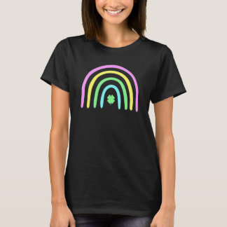 Green Four Leaf C Rainbow St Patrick's Day 7 T-Shirt