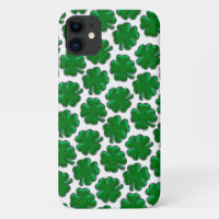 Green Four Leaf Clover Pattern