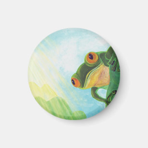 Green Frog catching sunrays  Magnet