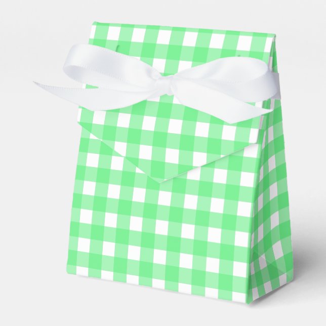 Green gingham favour box (Front Side)