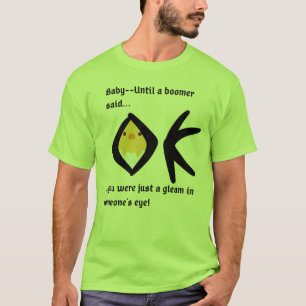 Green 'Gleam in Eye' Basic Boomeranged T-Shirt