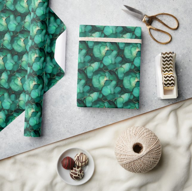 Green Ink Christmas Wrapping Paper (Crafts)