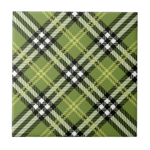 Green Irish Plaid Pattern Tile