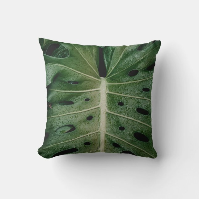 Green leaf plant cushion (Front)