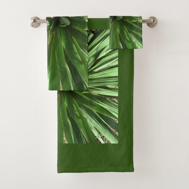 Green Leaves Bath Towel Set (Insitu)