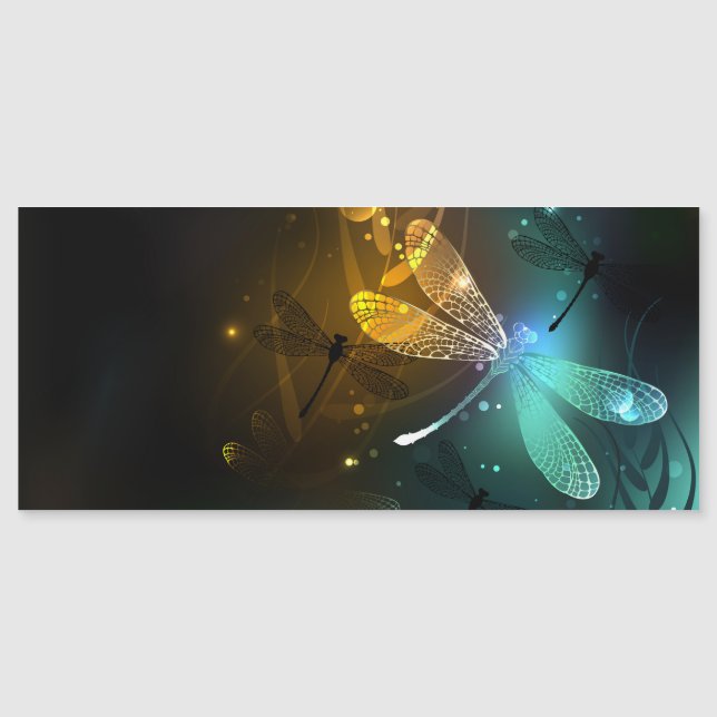 Green luminous dragonfly flight (Front)
