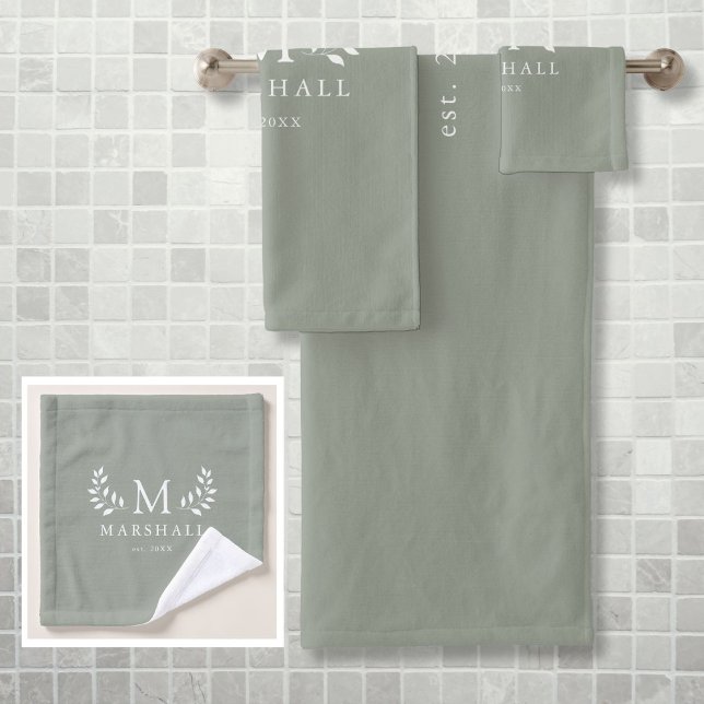 Green Modern Elegant Floral Monogram Name Bath Towel Set (Green Modern Elegant Floral Monogram Name Bath Towel Set)