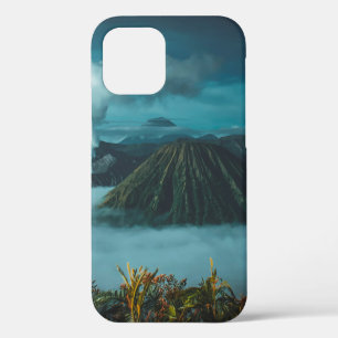 GREEN MOUNTAINS SURROUNDED BY WHITE CLOUDS iPhone 12 CASE