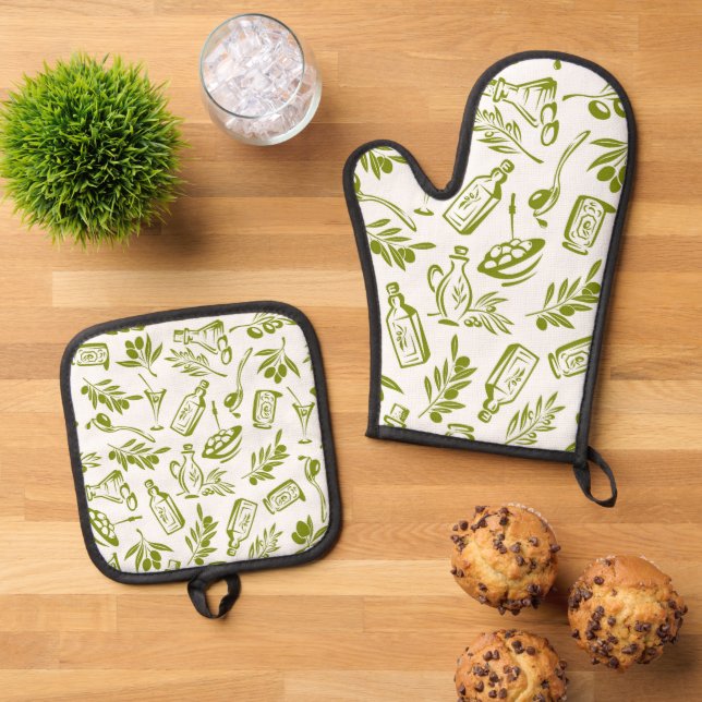 Green Olive Oil Oven Mitt & Pot Holder Set (Top Down)