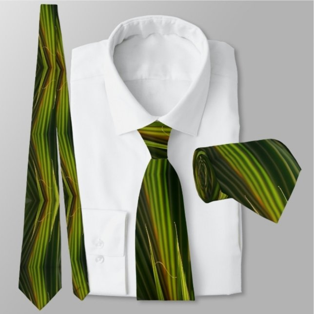Green Palm Fronds Natural Abstract Tie (Creator Uploaded)