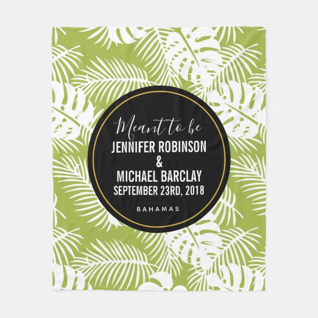 Green Palm Leaves Rainforest Pattern Wedding Fleece Blanket (Front)