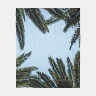 GREEN PALM TREE UNDER WHITE SKY FLEECE BLANKET