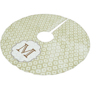Green Pattern Monogram Initial Tree Skirt