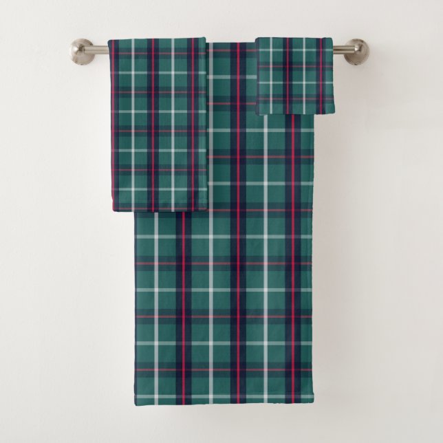 Green Plaid Towel Set (Insitu)