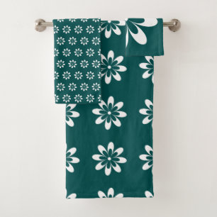 Green PP 338: Retro 70s Colour Flowers: 3 of 3 Bath Towel Set