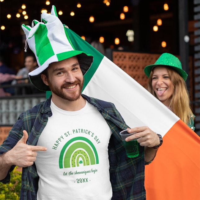 Green Rainbow Irish Shamrock Happy St Patricks Day T-Shirt (Creator Uploaded)