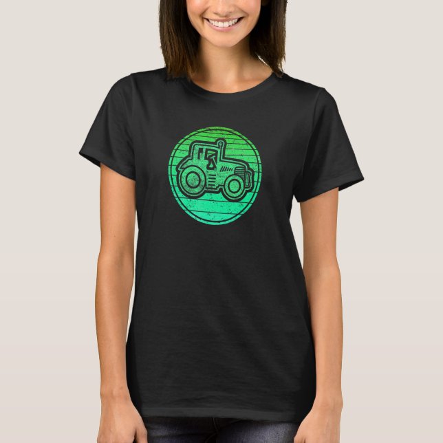 Green Retro Circle With Tractor For Farmers And Fa T-Shirt (Front)