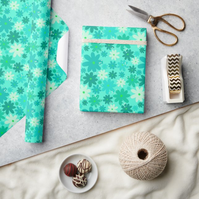 Green Retro Flower Power Wrapping Paper (Crafts)
