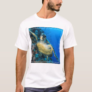 Green Sea Turtle Red Sea T-Shirt