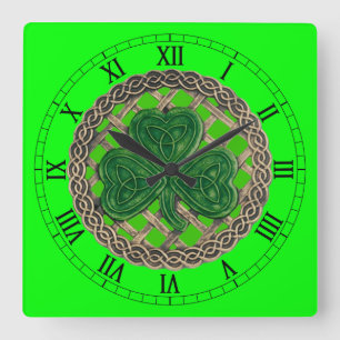 Green Shamrock & Celtic Knots Roman Numeral Clock