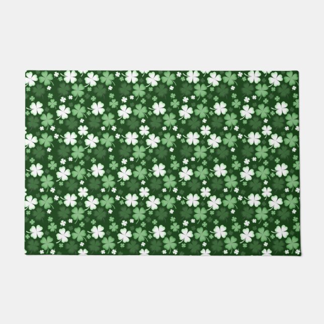 Green Shamrock, St. Patrick's Day Doormat (Front)