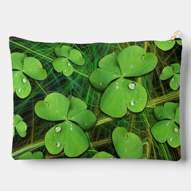 Green Shamrock St Patrick's iPhone 5 Case-Mate Accessory Pouch (Back)