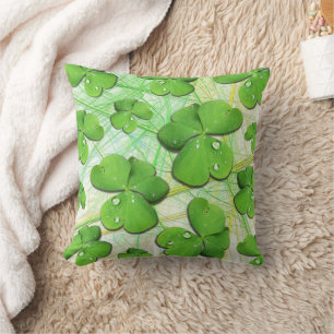 Green Shamrock St Patrick's iPhone 5 Case-Mate Cushion
