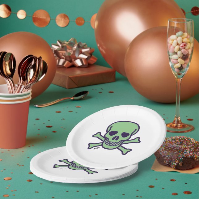 Green Skull paper plates (Multi)