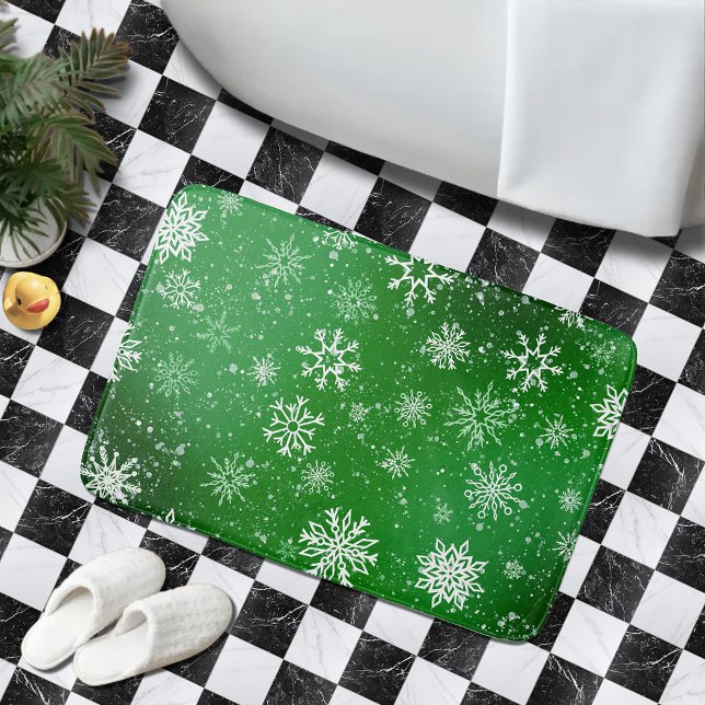 Green Snowflakes Pattern Festive Winter Holiday Bath Mat (Creator Uploaded)