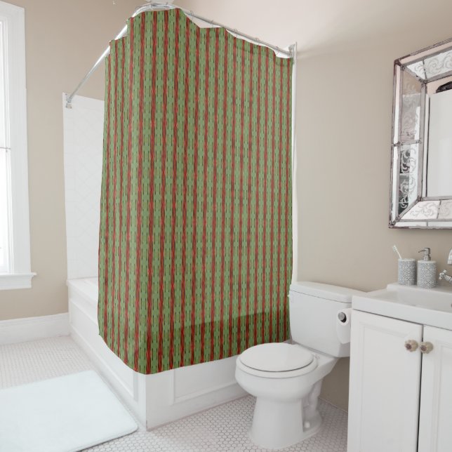 Green summer pattern shower curtain (In Situ)