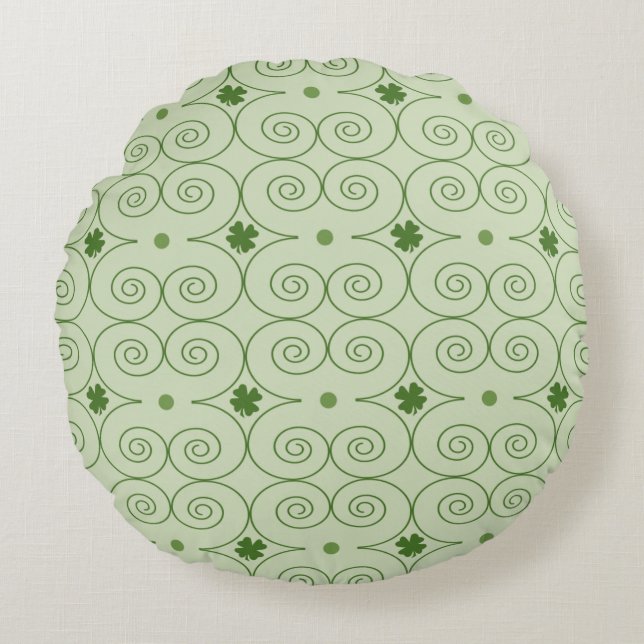 Green Swirl and Clover Pattern Round Cushion (Front)