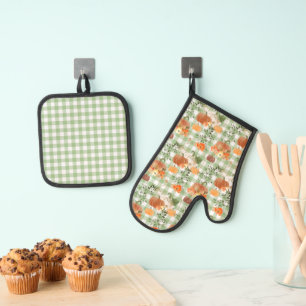 Green White Chequered Pattern Orange Pumpkins Oven Mitt & Pot Holder Set