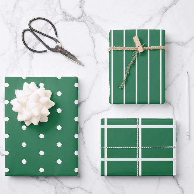 Green White Pattern Christmas Wrapping Paper Sheet (Front)