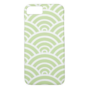 Green & White Scallop Pattern iPhone 7 Case