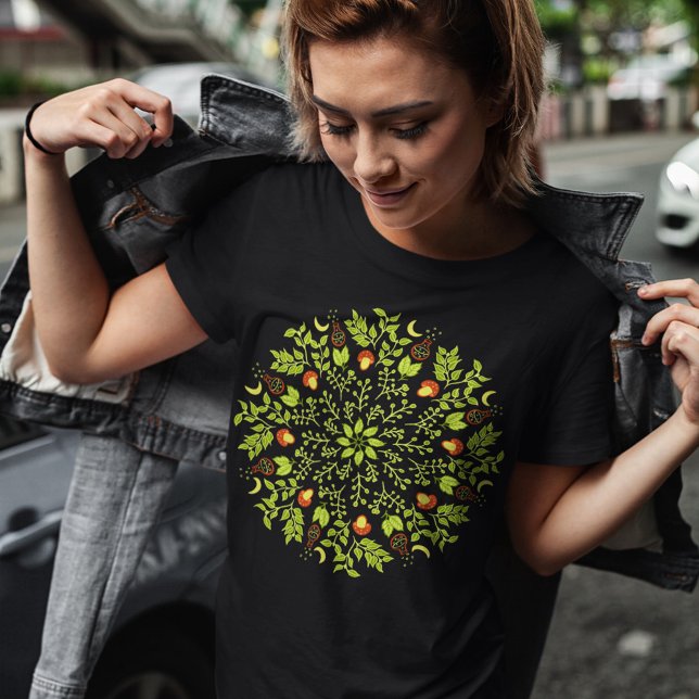 Green witch potion mushroom leaves plants mandala T-Shirt (Creator Uploaded)