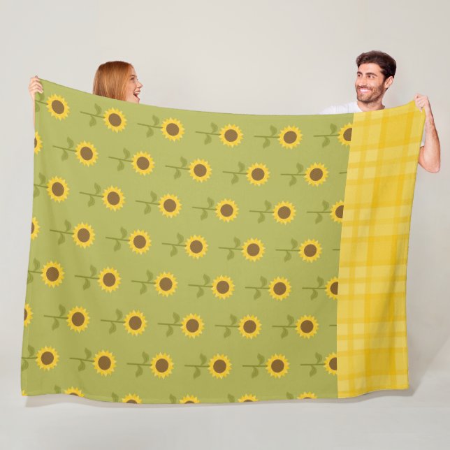 GREEN WITH PRETTY FALL SUNFLOWERS FLEECE BLANKET (In Situ)