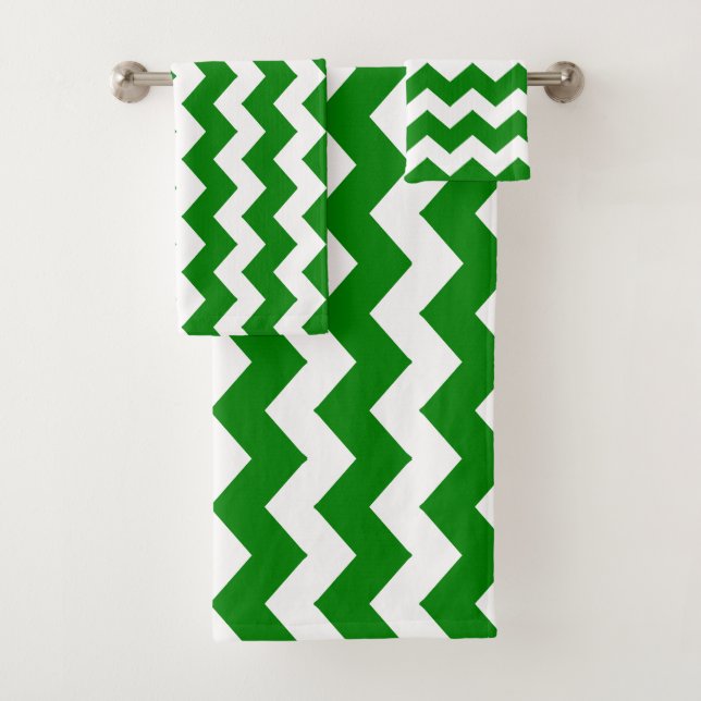 Green Zigzag Striped Bath Towel Set (Insitu)