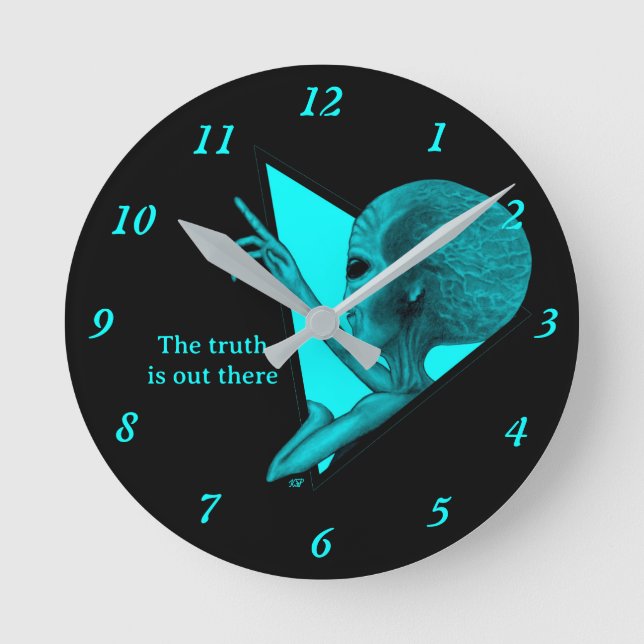Grey Alien, the truth is out there Round Clock (Front)